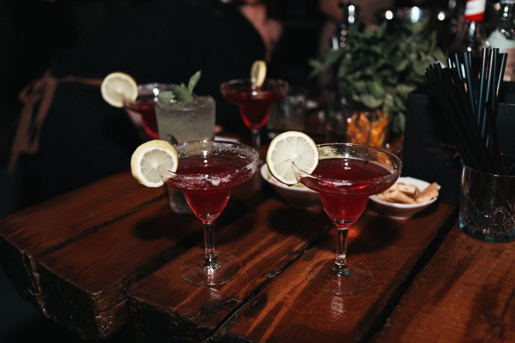 SOĞUK İÇECEK HAZIRLAMA PERSONELİ ARIYORUZ.